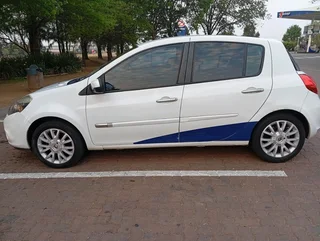 2011 Renault Clio 3 dynamic TomTom Edition