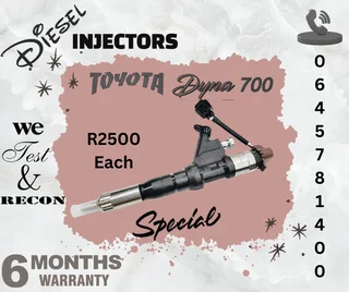 Toyota Dyna 700 diesel injectors