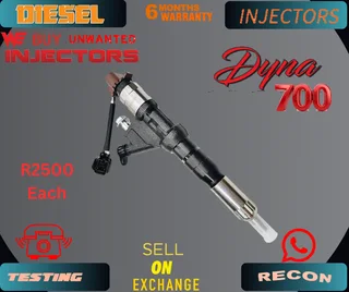Toyota Dyna 700 diesel injectors
