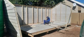 076 785 8581 wendys house