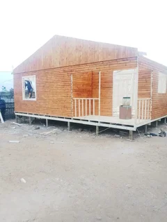 076 785 8581 email address