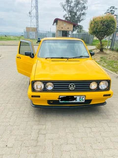 2004 Volkswagen Golf Hatchback