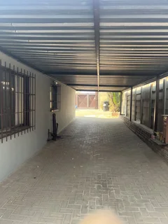 4 bedroom house for sale Moffatview