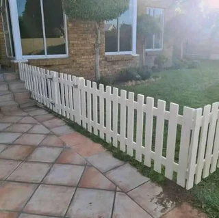Picket fencing