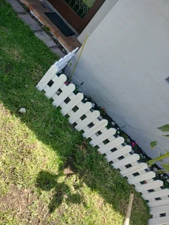 Picket fencing