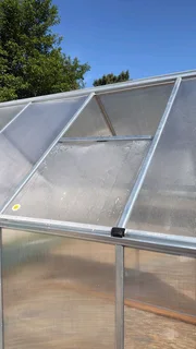 Greenhouse installation