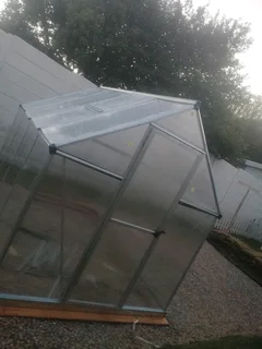 Greenhouse installation