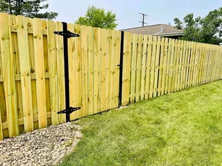 Cryon Picket fencing