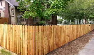 Picket fencing