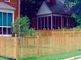Picket fencing