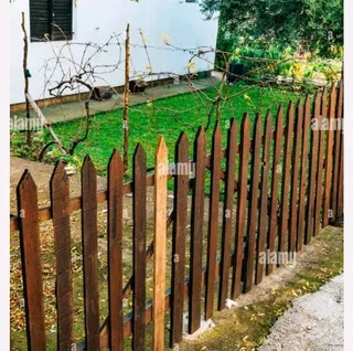 Quality picket fencing for gates, swimming pools and fencing yards
