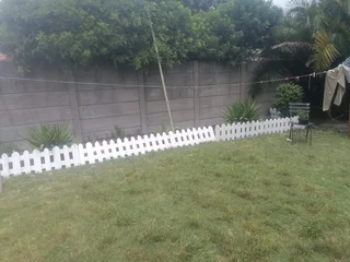 Quality picket fencing