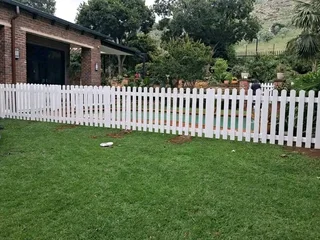 Quality picket fencing