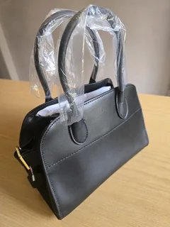 Woman handbags