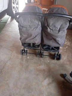Twin Baby Pram