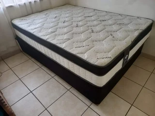 Special Combo Womens Day(Beds and Headboards;Pedestals)