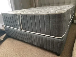 Black Friday Deals(Buy Bed Get Headboard Free)