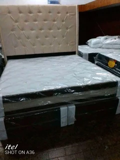 Black Friday Special(Buy Bed And Get A headboard Free)