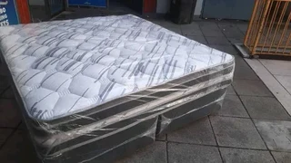 Black friday special (buy one bed get one headboad free