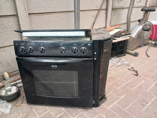 Defy Oven, Stove, Extractor Fan set