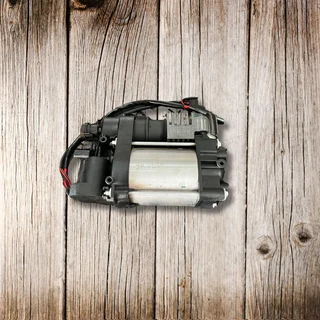 Jeep Grand Cherokee WK2 Air Suspension Pump