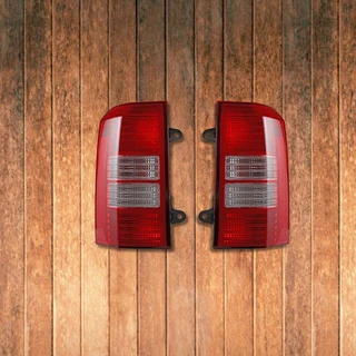 Jeep Grand Cherokee Wk1 Tail Lights