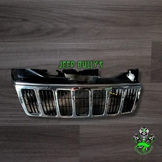 Jeep Grand Cherokee WK1 Grill - New &amp; Used Options Available
