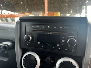 Jeep Wrangler Jk 3.8 2010 Radio