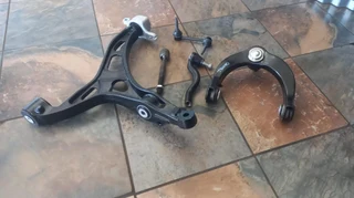 Jeep Grand Cherokee 3.6 Wk2  Front Suspension Parts
