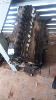 Engine 4.0 Straight 6 Head Block And Sump In Stock