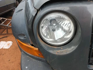 JEEP CHEROKEE KJ BODY PARTS FOR SALE