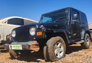 JEEP WRANGLER 4.0 2005 TJ STRIPPING FOR SPARES