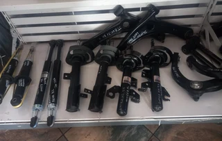 JEEP CHEROKEE 2.4/3.2 KL FRONT AND REAR SHOCKS NEW