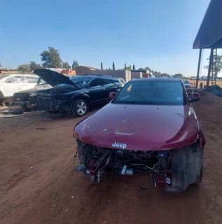 Jeep Grand Cherokee Wk2 Bonnet For Sale