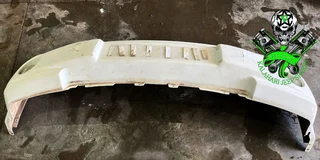 Jeep Grand Cherokee WK1 White Front Bumper