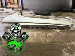 Jeep Cherokee KJ Fender