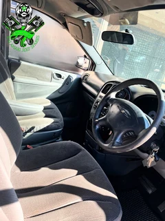 2004 Chrysler Grand Voyager 3.3 (2nd Edition) - Stripping for Spares