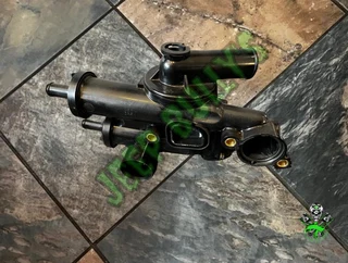 Brand New Thermostat Housing with Dual Thermostat Housing for 1.8 Dodge Caliber