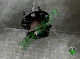 Front Hub for Jeep Compass (Second Hand)
