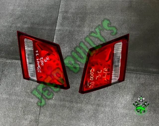 Second-Hand Inner Tail Light for Dodge Journey For Sale