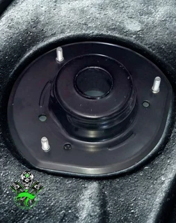 Chrysler Shock Mountings