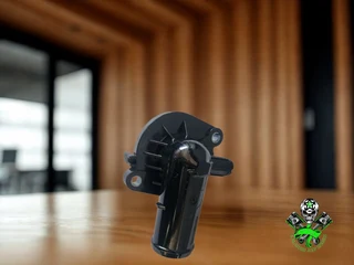 Thermostat &amp; Housing: Jeep Wrangler 3.6 (New)