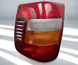 Jeep Grand Cherokee Wj Taillight