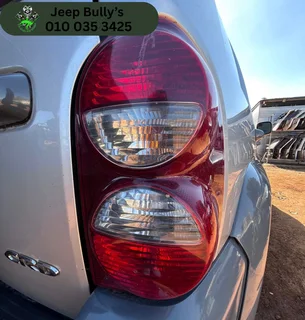 Jeep Cherokee Kj 2.8crd Taillights