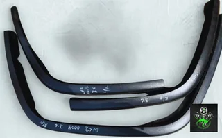 3.6 Jeep Grand Cherokee Wk2 Fender Arches