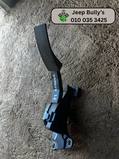 Jeep Grand Cherokee Wk2 3.6 Accelerator Pedal (Used)