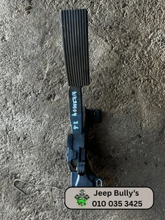 Jeep Grand Cherokee Wk2 3.6 Accelerator Pedal (Used)
