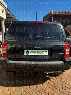 2.4 Jeep Patriot Stripped Tailgate for Sale