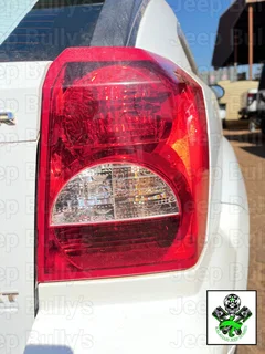 2.4 Dodge Caliber SXT Right Taillight For Sale