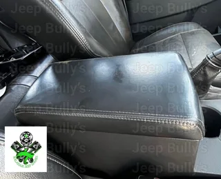 Jeep Cherokee Kk Center Console Now Up For Sale. Good working condition